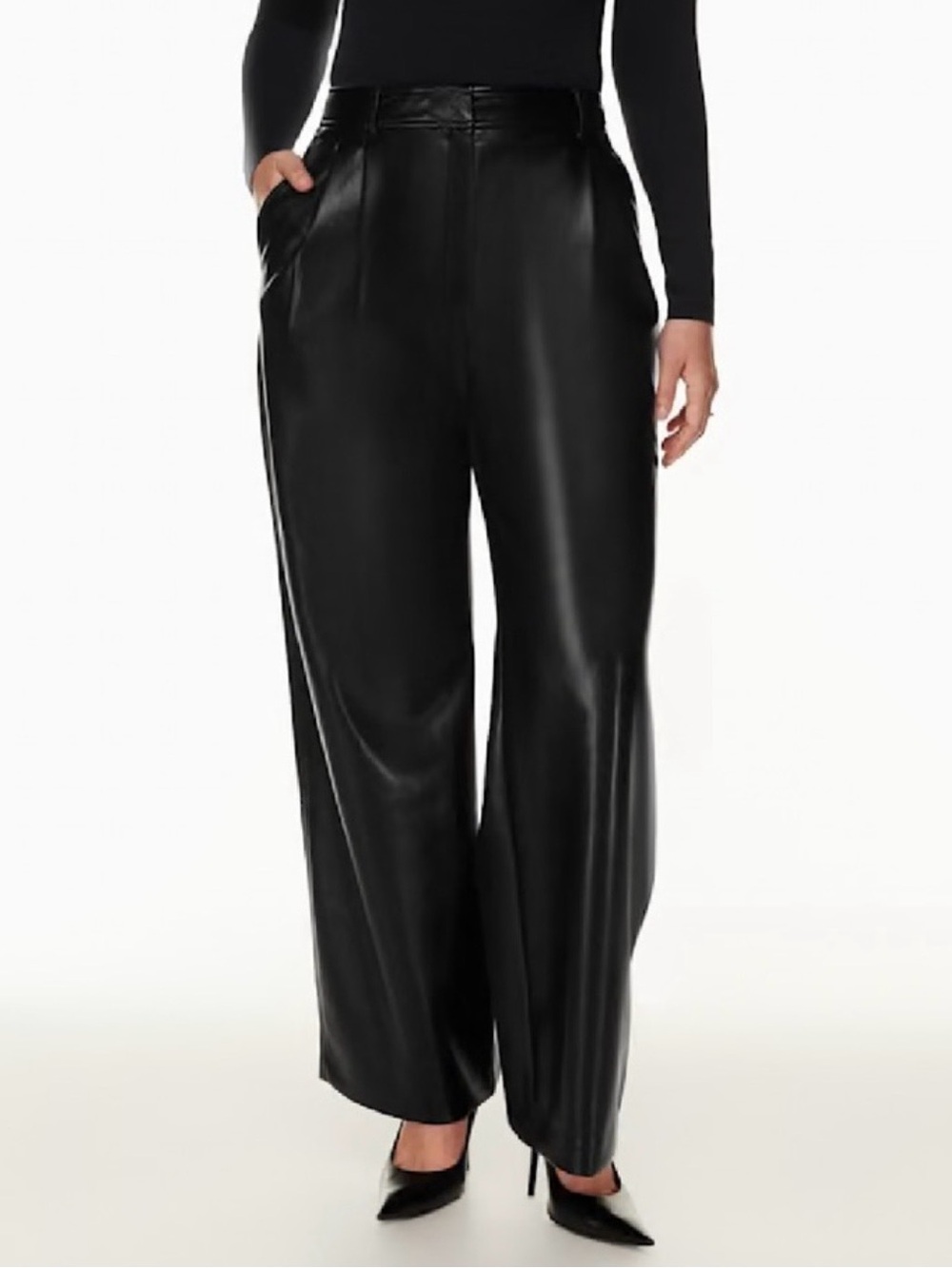 Aritzia Wilfred Pleated Faux Leather Pants